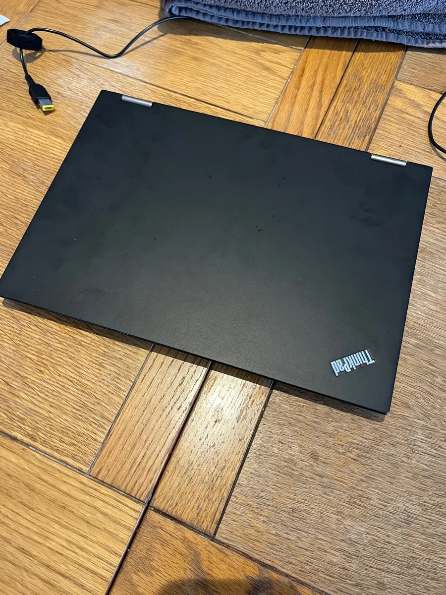 Laptop - Image 2