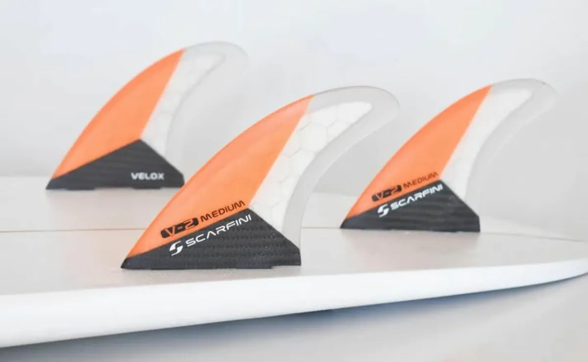Scarfini FX V2 Medium Velox Futures Thruster - Image 2