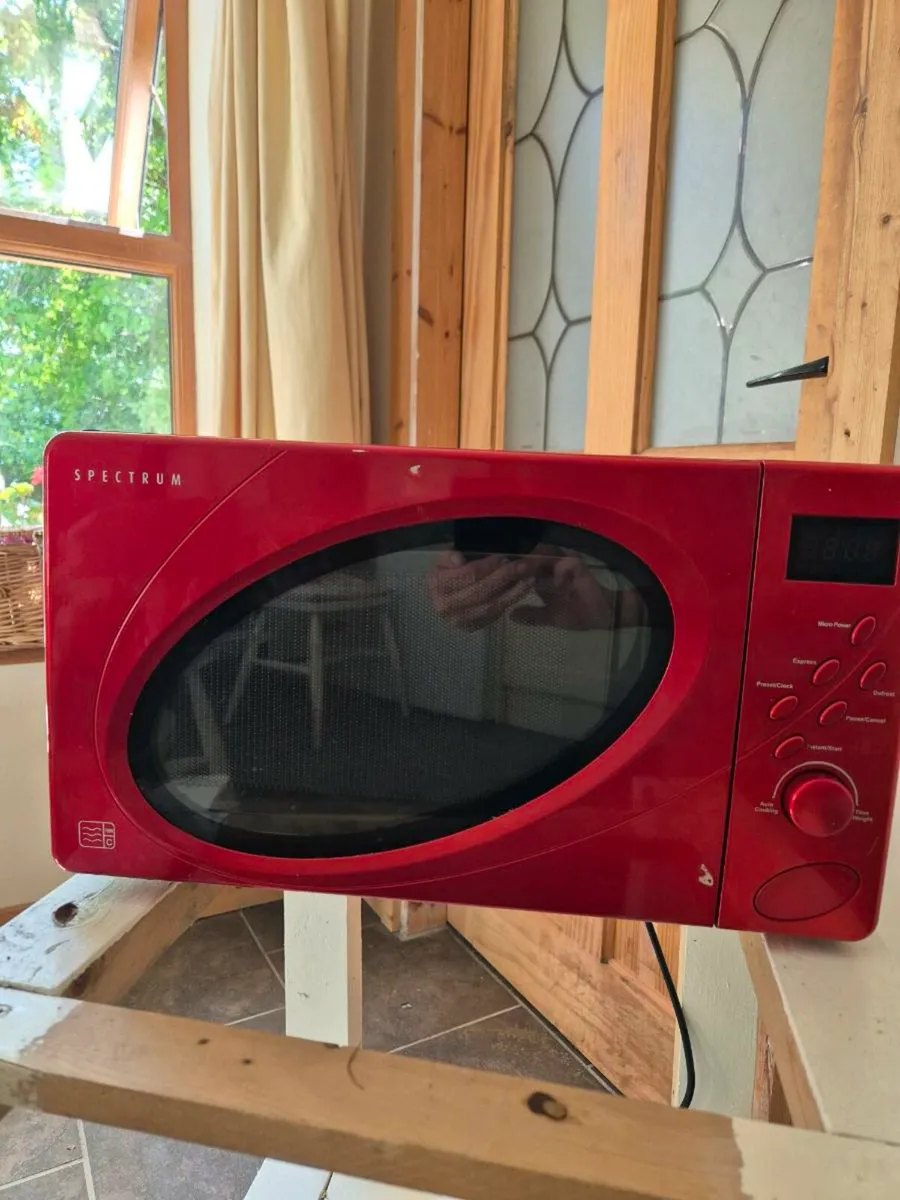 Microwave - Image 1