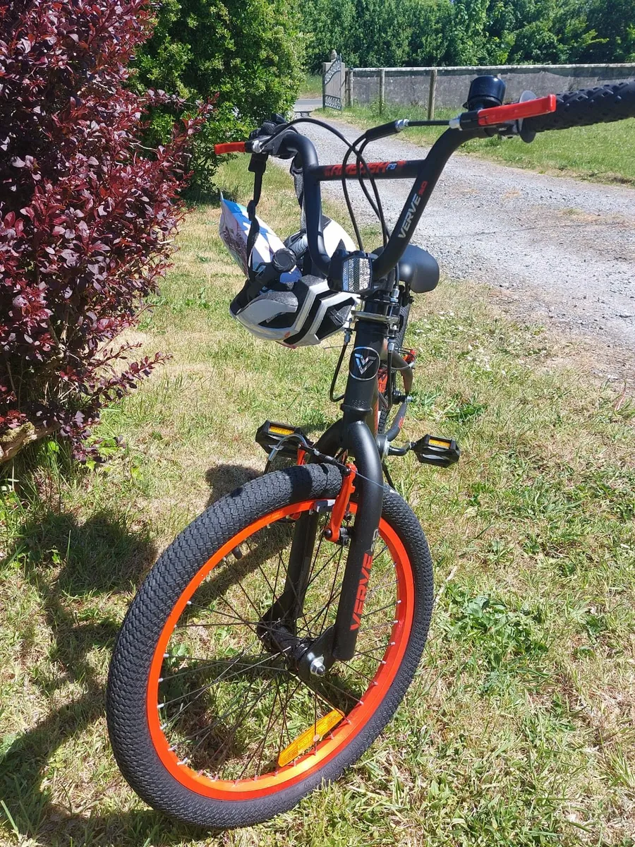 Child's bicycle - Image 4