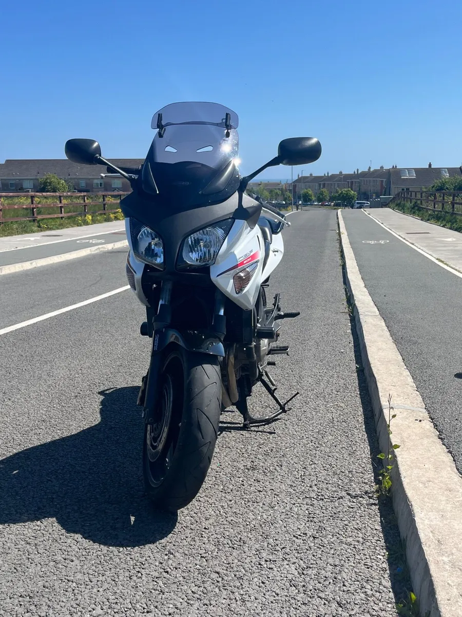 Honda CBF600  2010 - Image 4