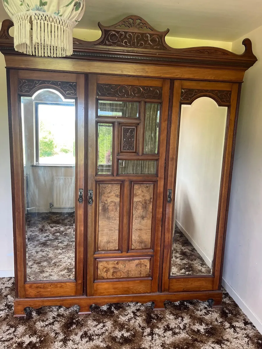 Wardrobe, Chest of Drawers and Vanity Stand - Image 1