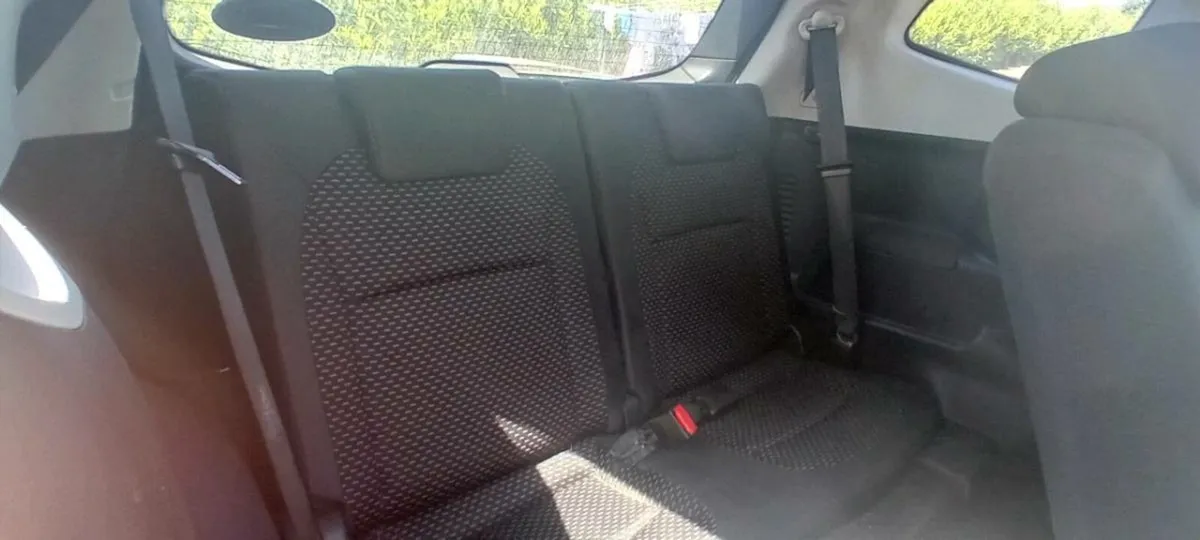 Nissan Qashqai+2 2010 1.5 Diesel - Image 3