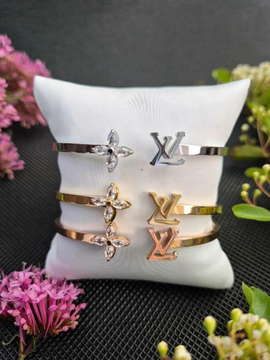 Bracelets - Image 2