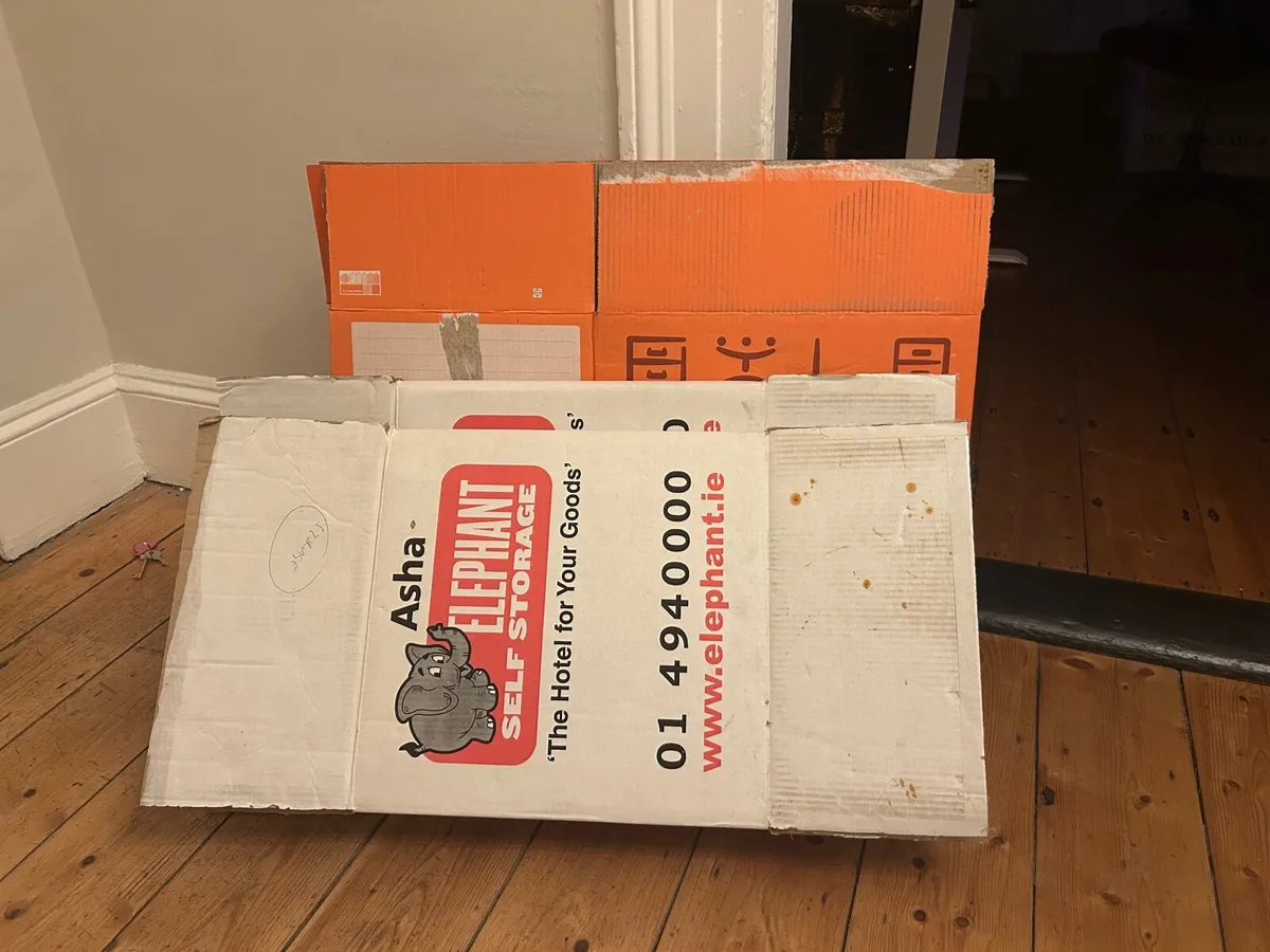 Free Moving boxes