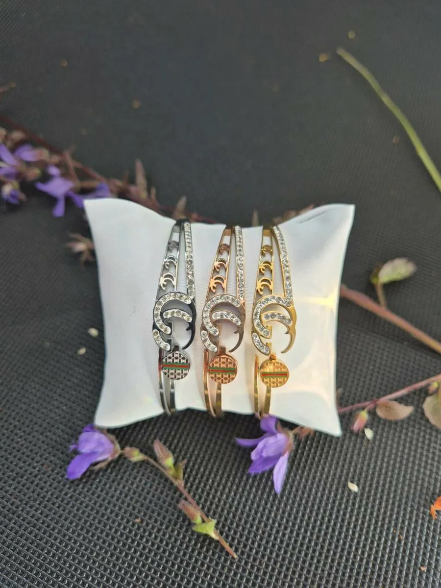 Bracelets - Image 1