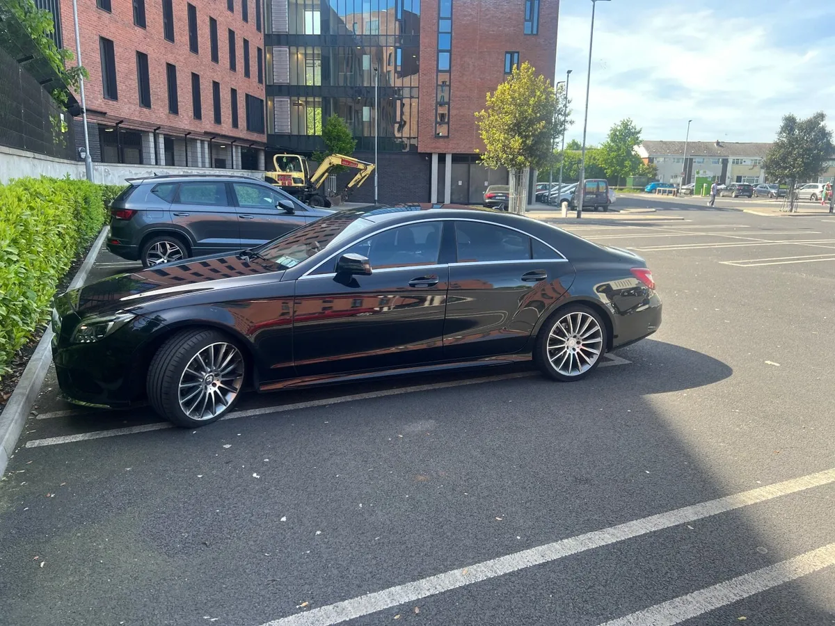 Mercedes-Benz CLS 2015 - Image 2