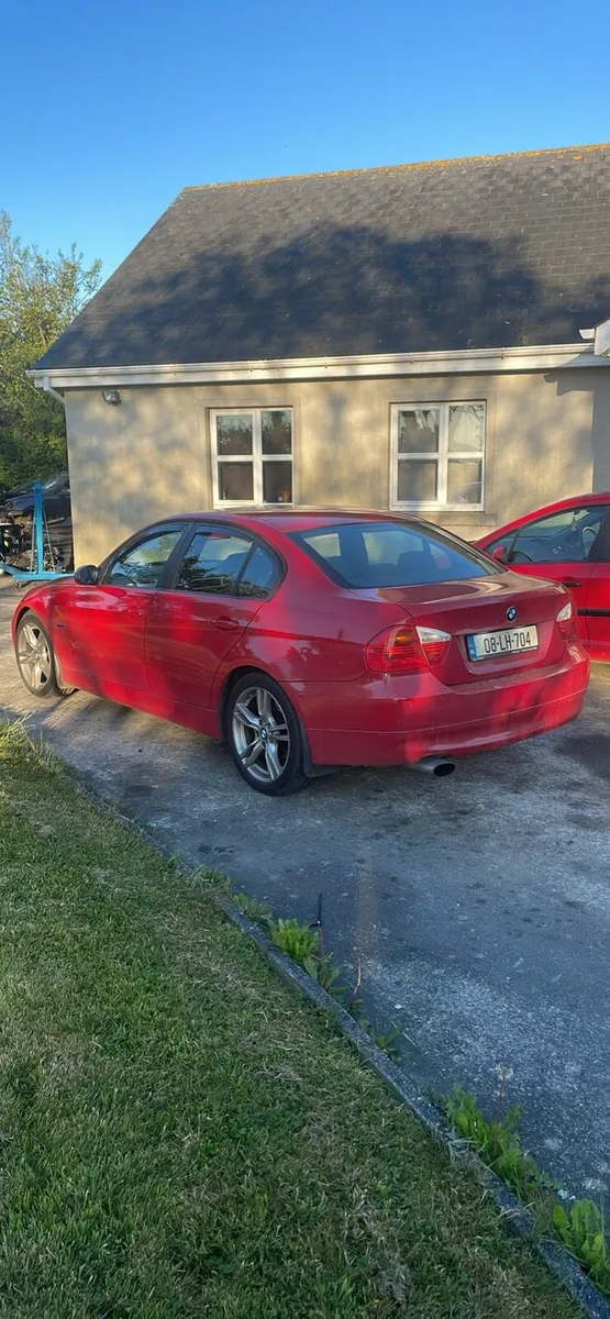 BMW e90 320i Saloon - Image 2