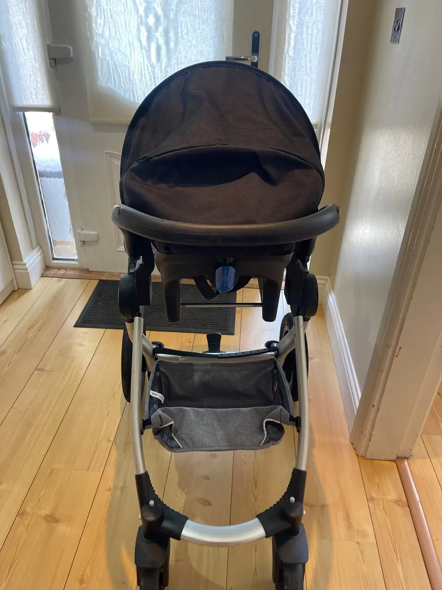 Baby stroller - Image 4