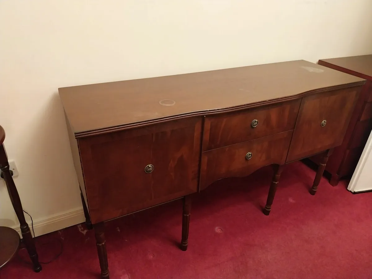 sideboard