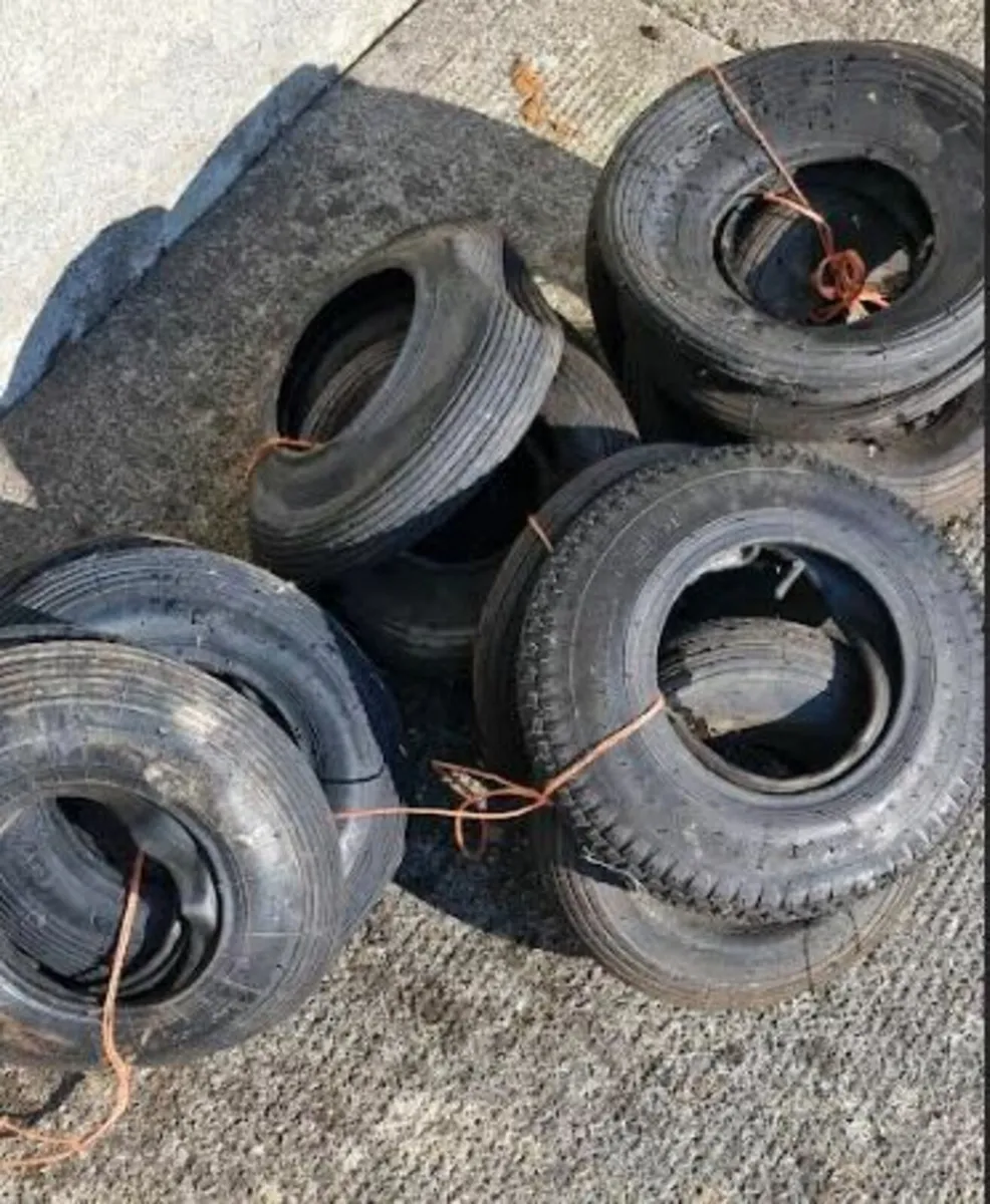 25 Wheel barrow tyres - Image 2