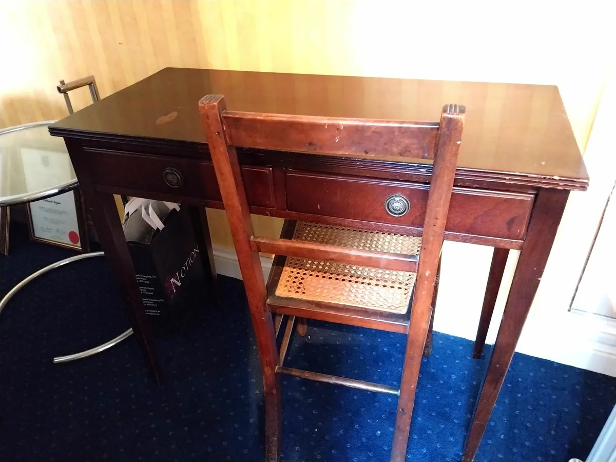 Hall table - Image 2