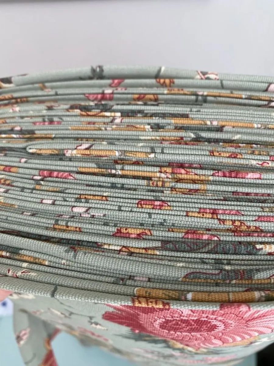 New 20m roll of heavy fabric (half price) - Image 3