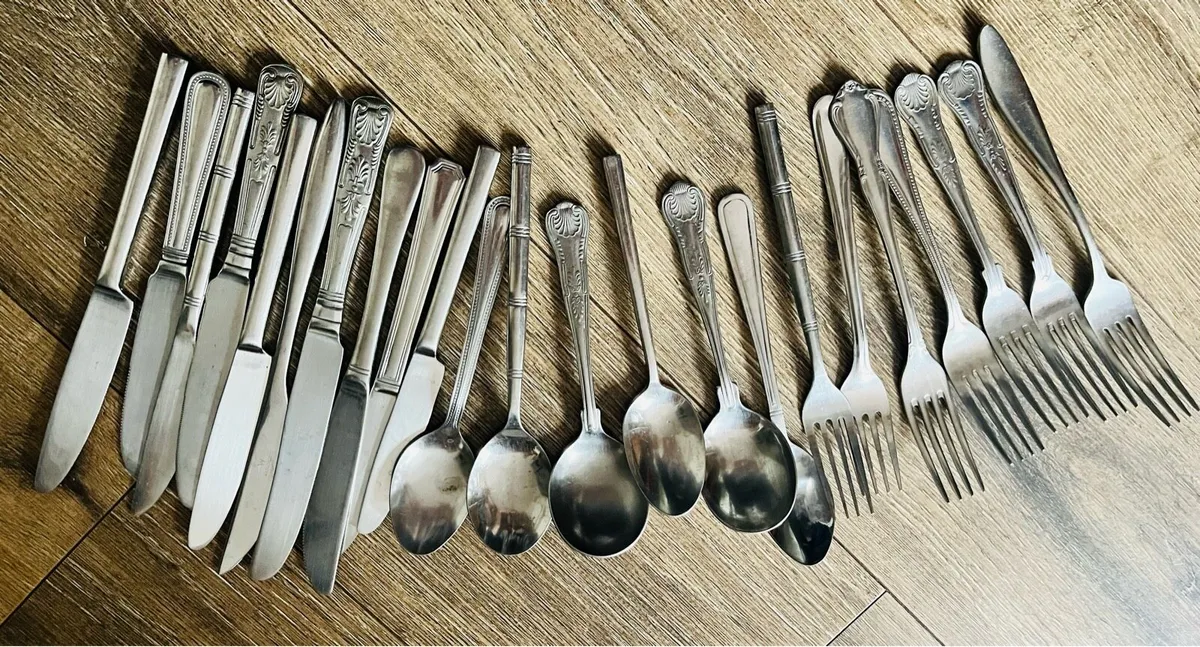 Bundles of items - Image 1