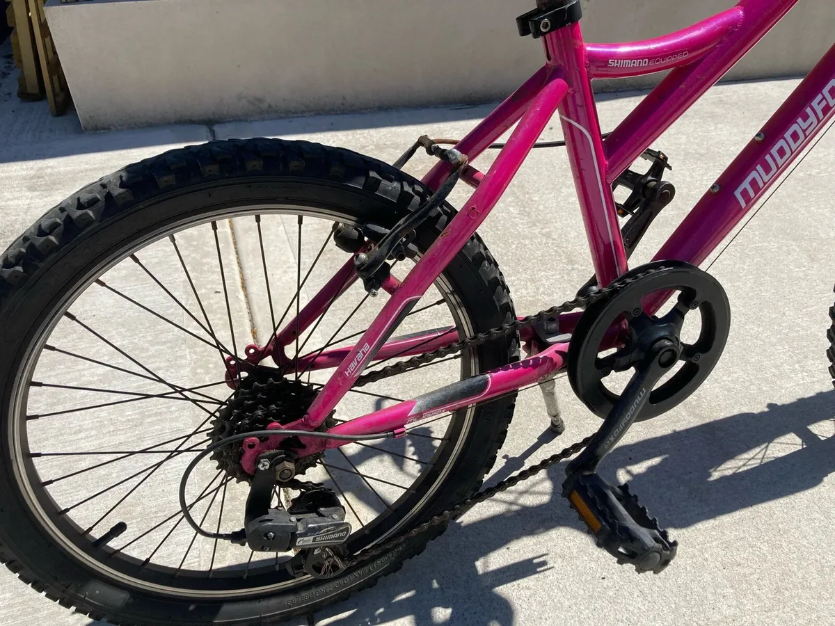 Pink Child’s Bike - Image 2