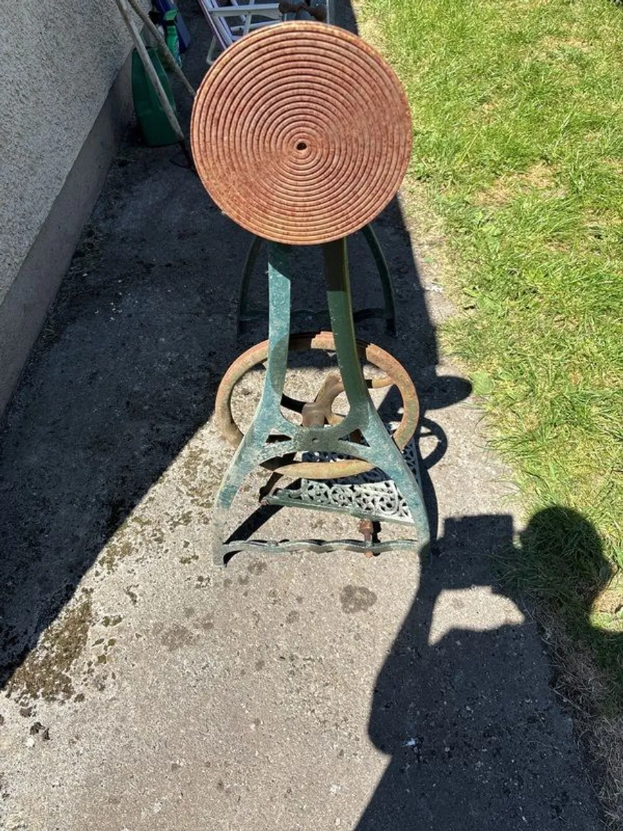 old lathe - Image 4