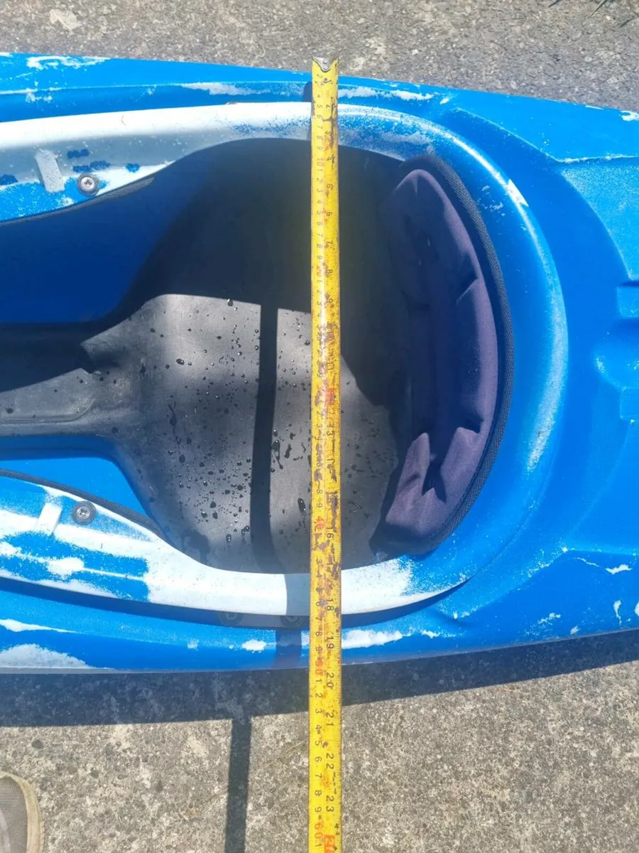 Childs kayak - Image 2