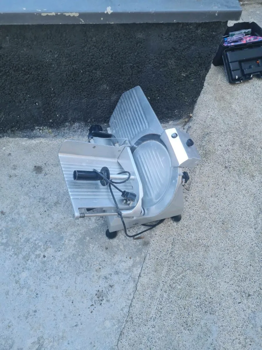 Daily meat cutter-slicer - Image 1