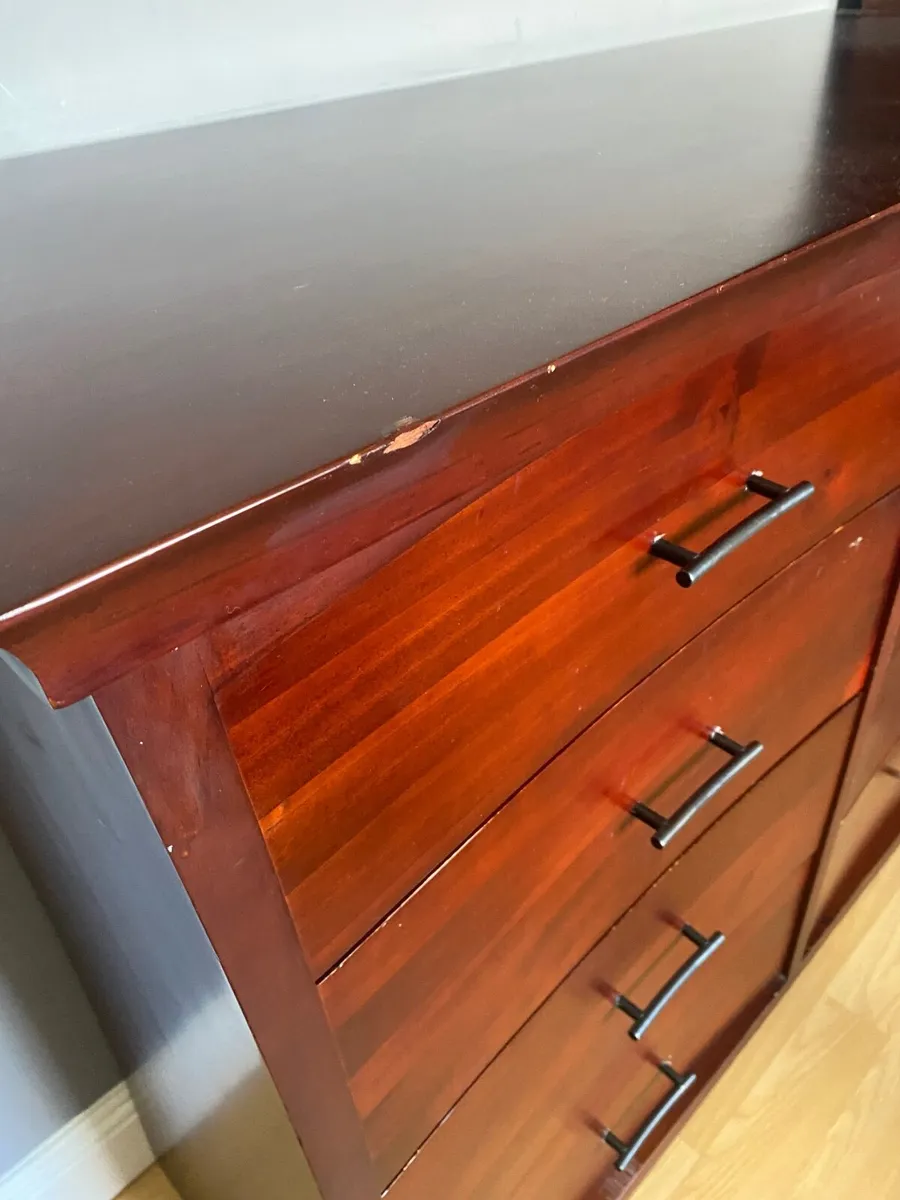 Bedroom furniture - Image 4