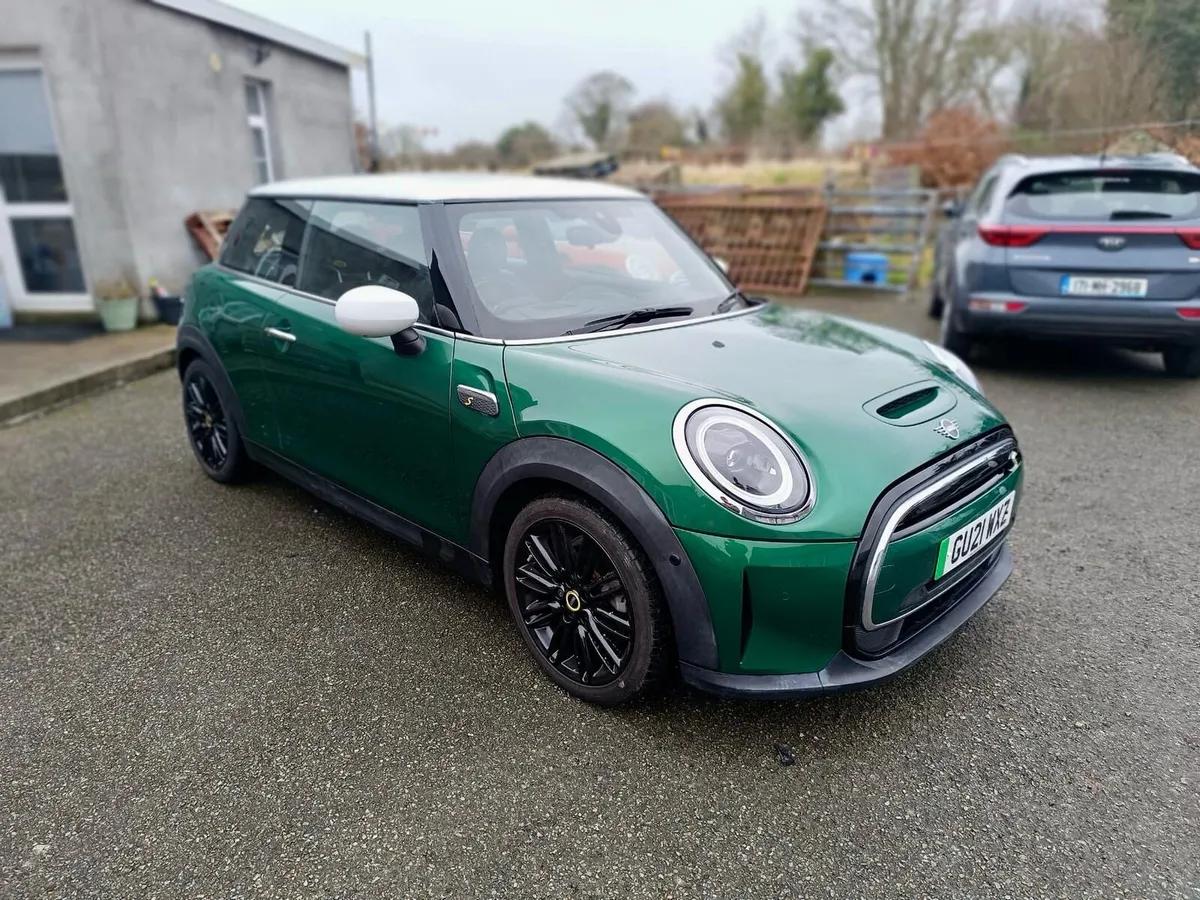 2021 Mini Cooper S - Eletric - Urgent - Image 1