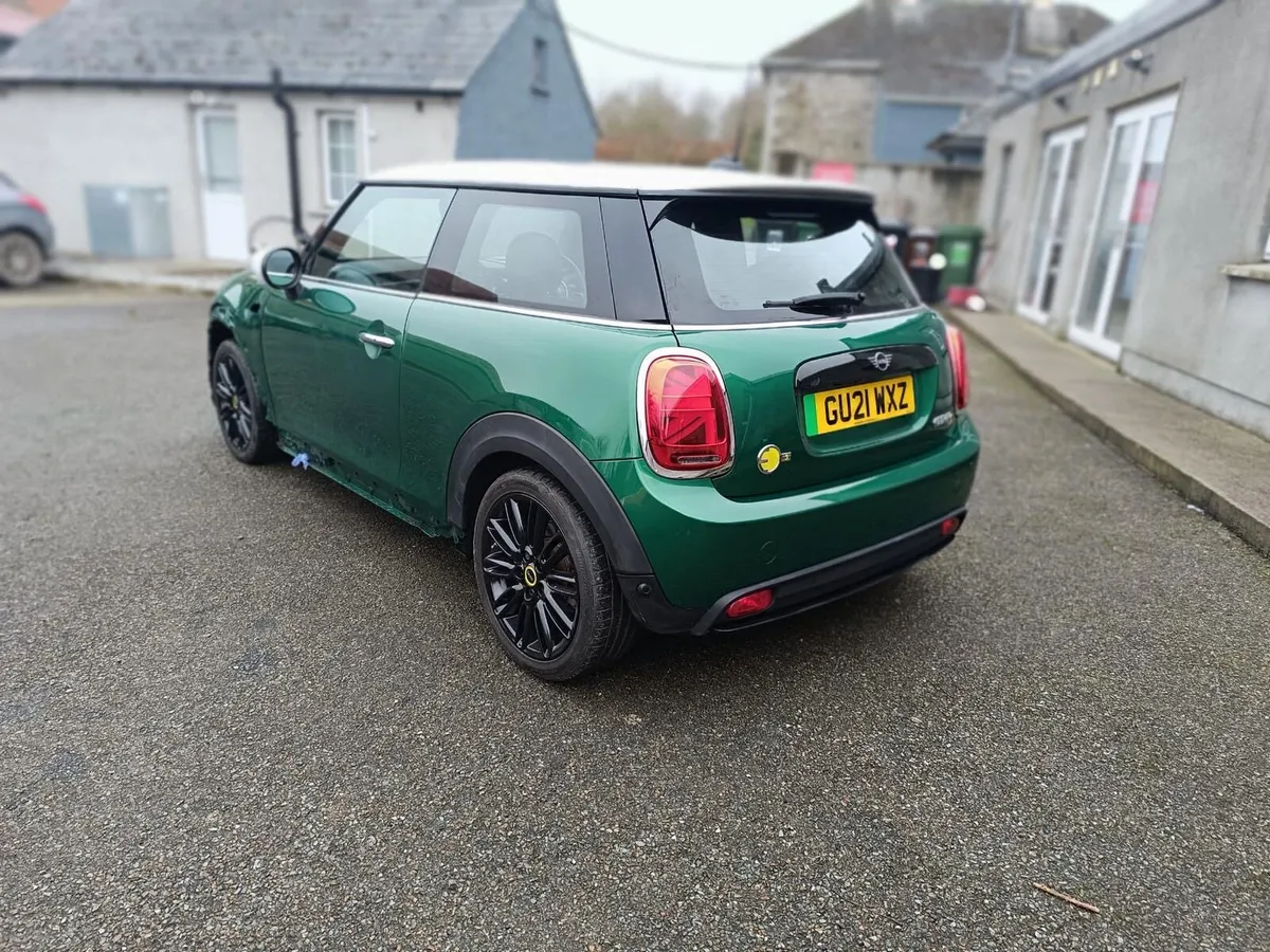 2021 Mini Cooper S - Eletric - Urgent - Image 3