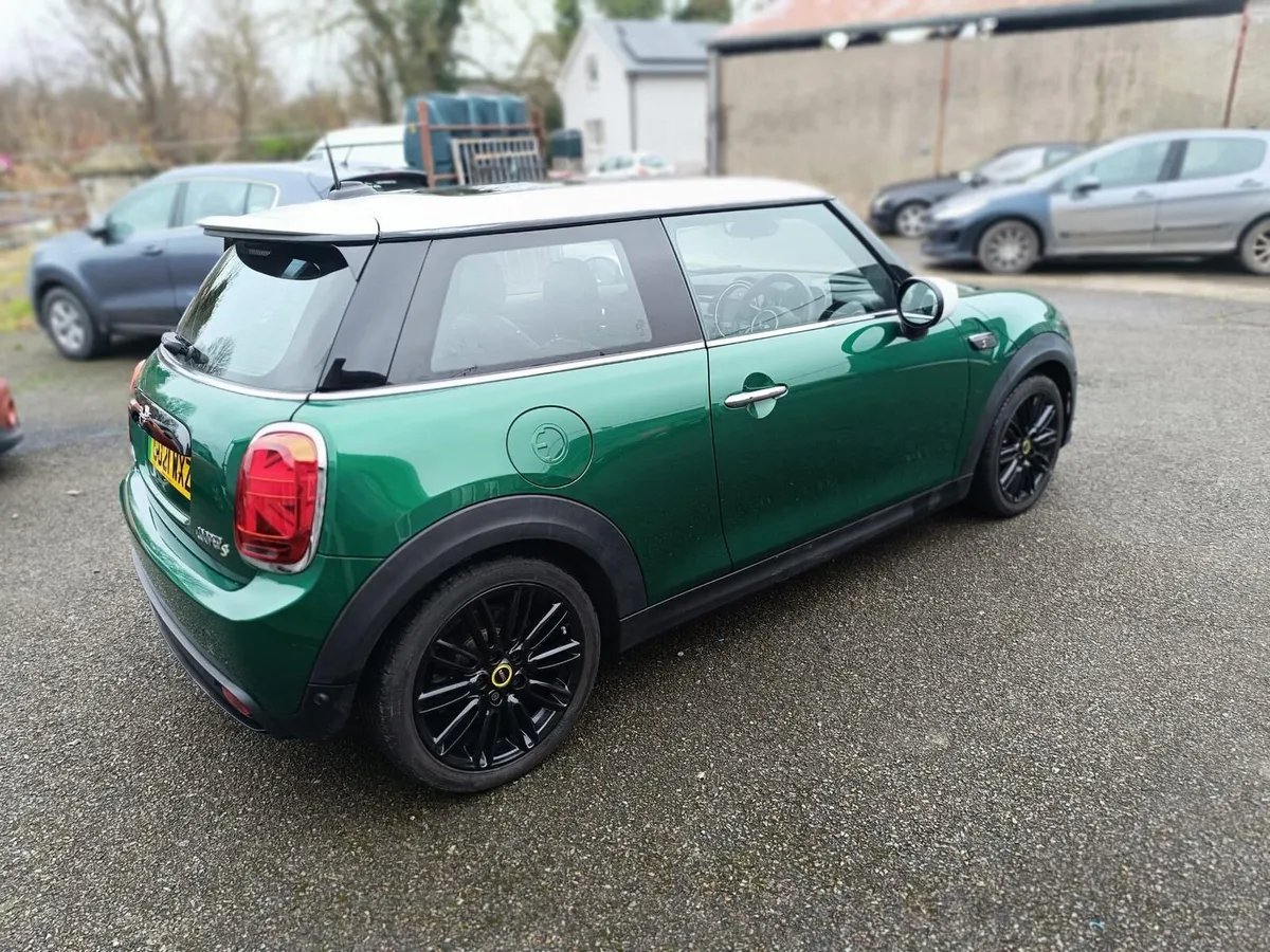 2021 Mini Cooper S - Eletric - Urgent - Image 4