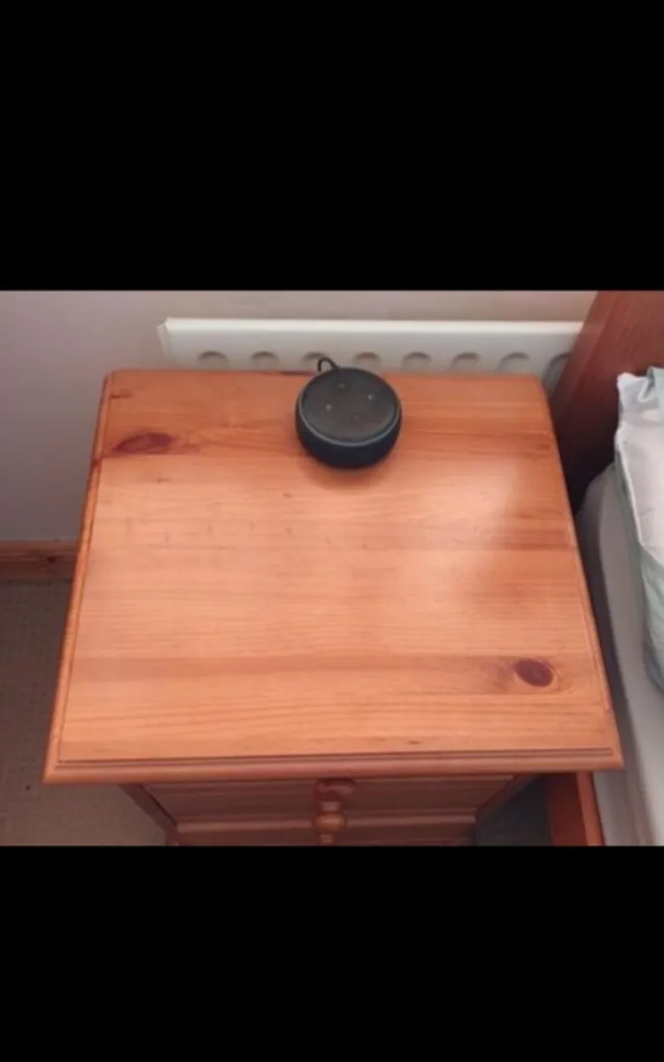 Bedside Lockers x 4 - Image 4