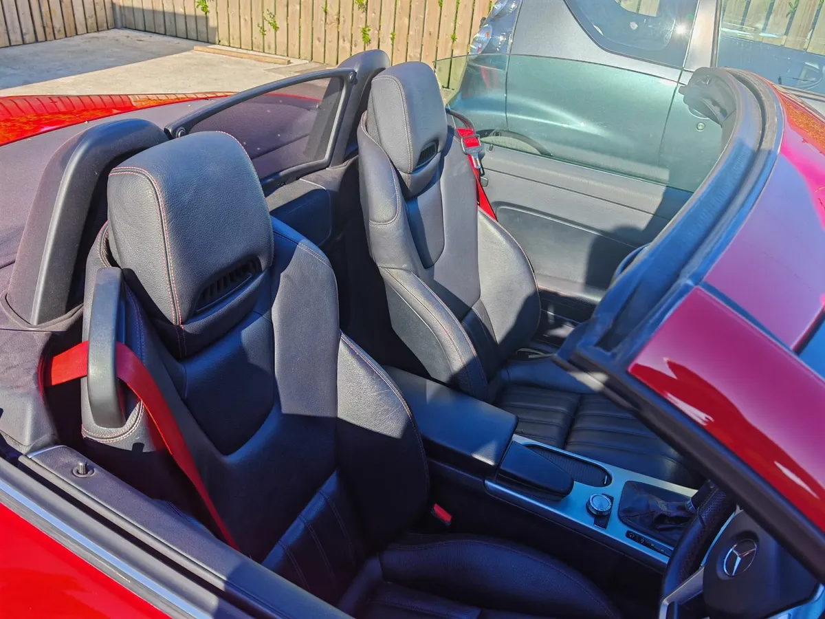 Low milage  mercedes slk 250 AMG blue efficiency - Image 2