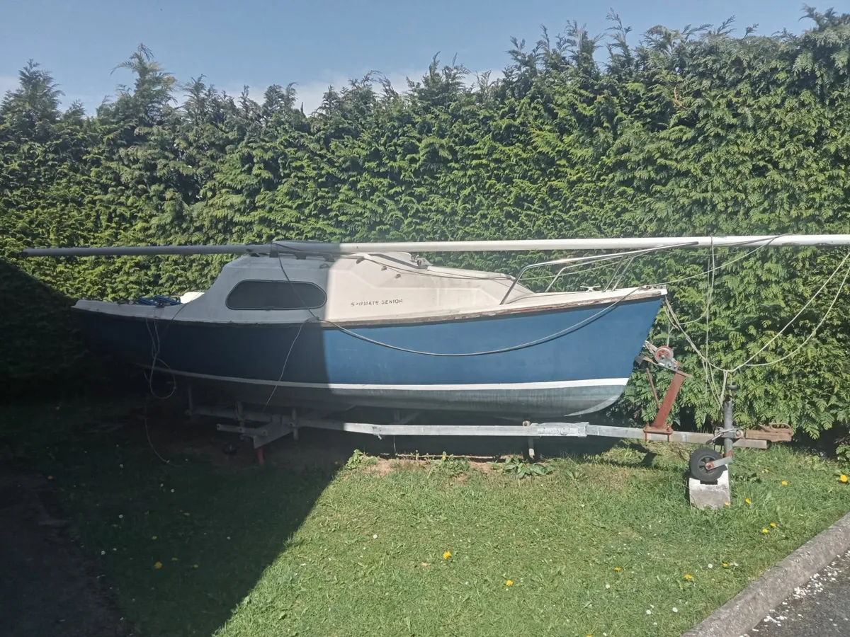 Yacht - Image 2