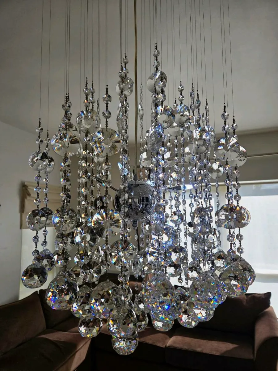 Chandelier - Image 4