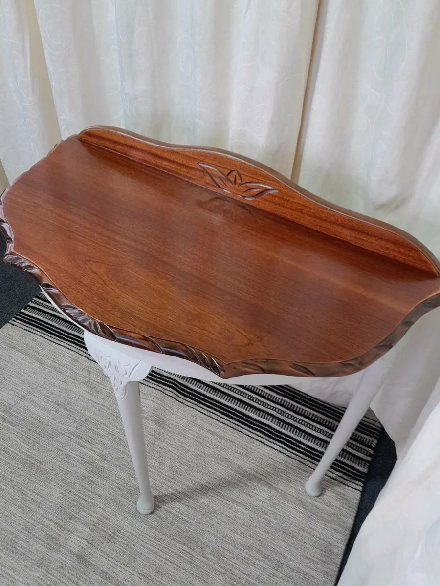 Revived console table - Image 2