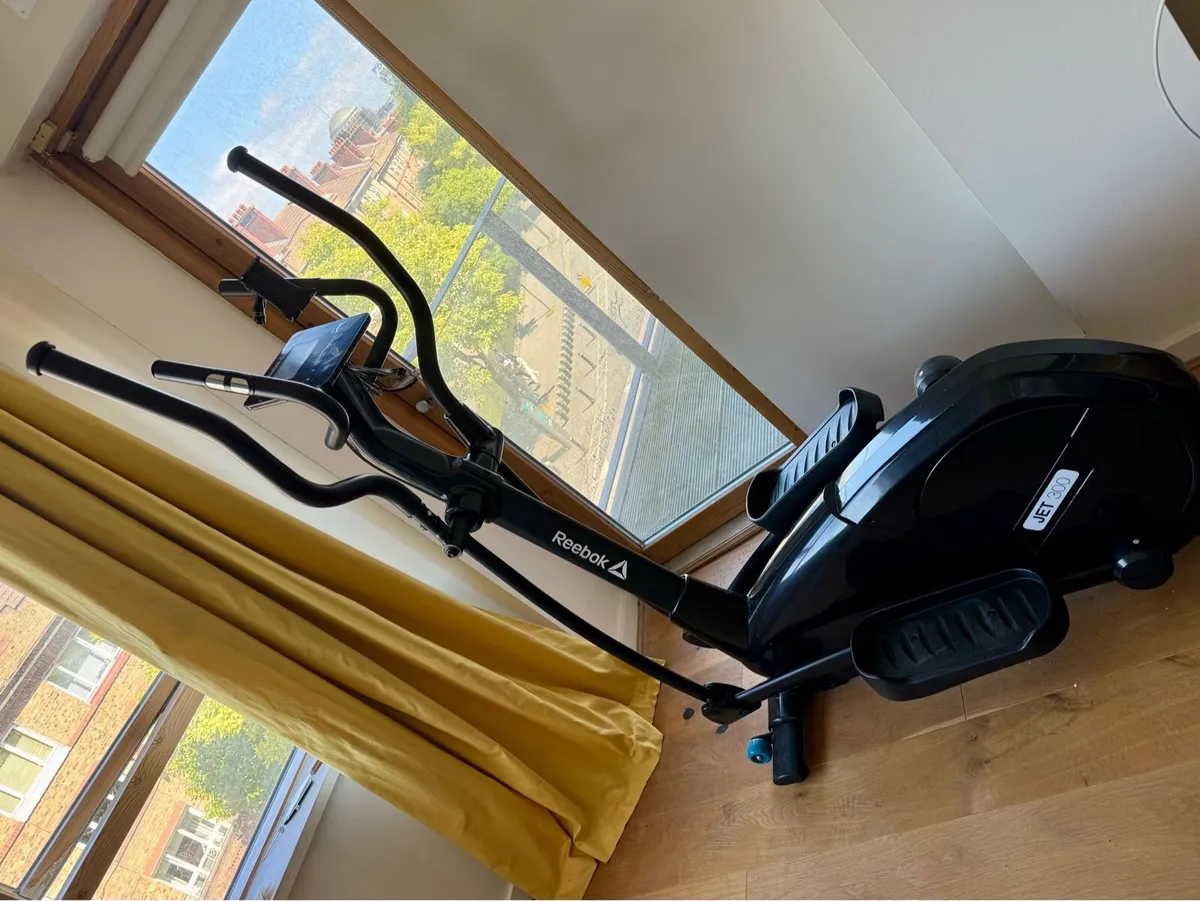 Reebok JET 300 elliptical - Image 4