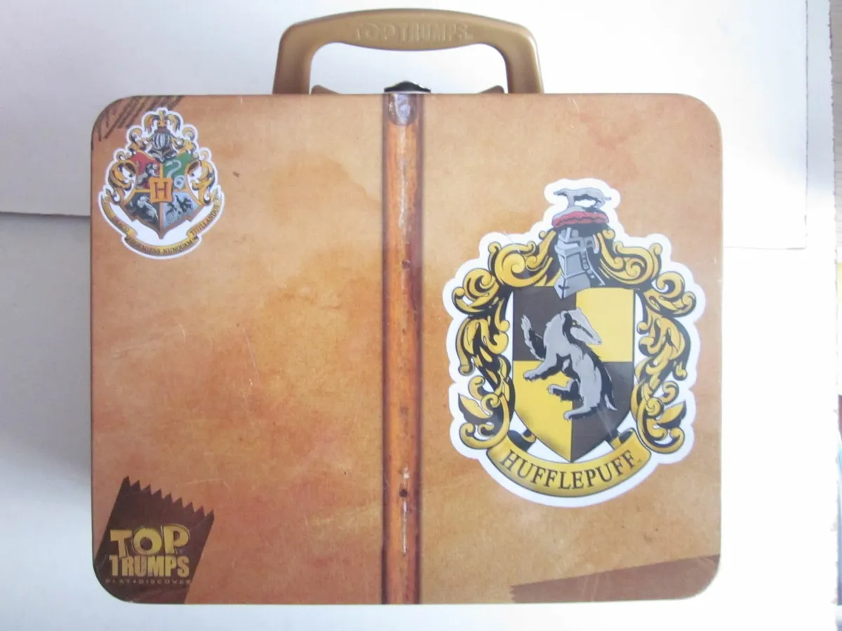 Harry Potter HufflePuff Top Trumps Tin - Image 1