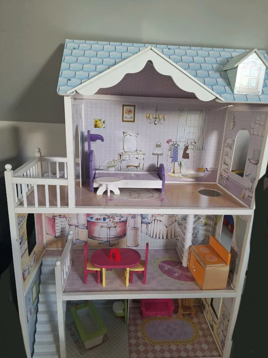 Dolls house