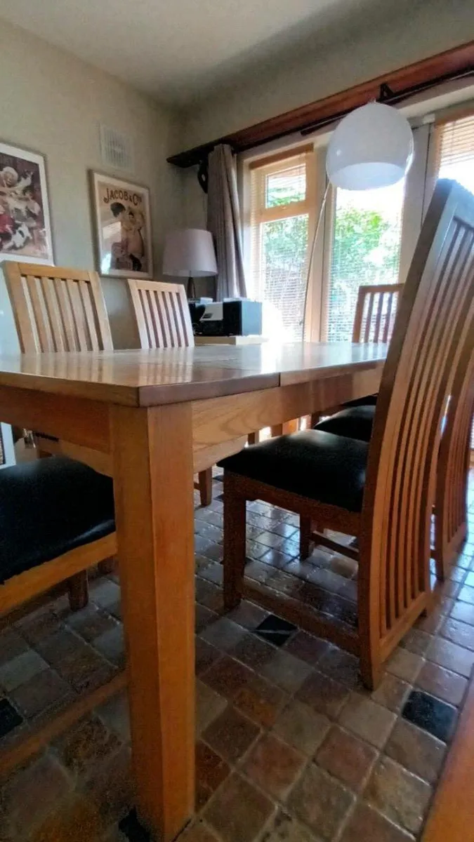 Solid Oak Kitchen Table and Chairs. Chrome Swivel - Image 3