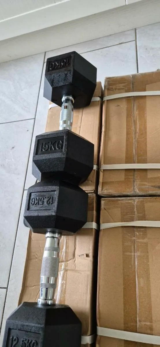 Brand new 2x12.5 kilo and 2x15 kilo hex dumbbells - Image 4