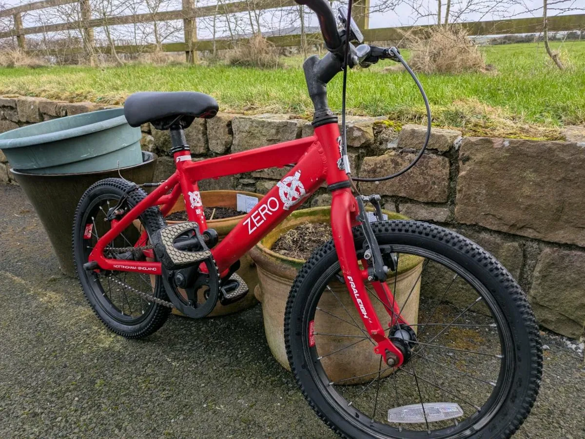 Raleigh boys 16inch bike - Image 1