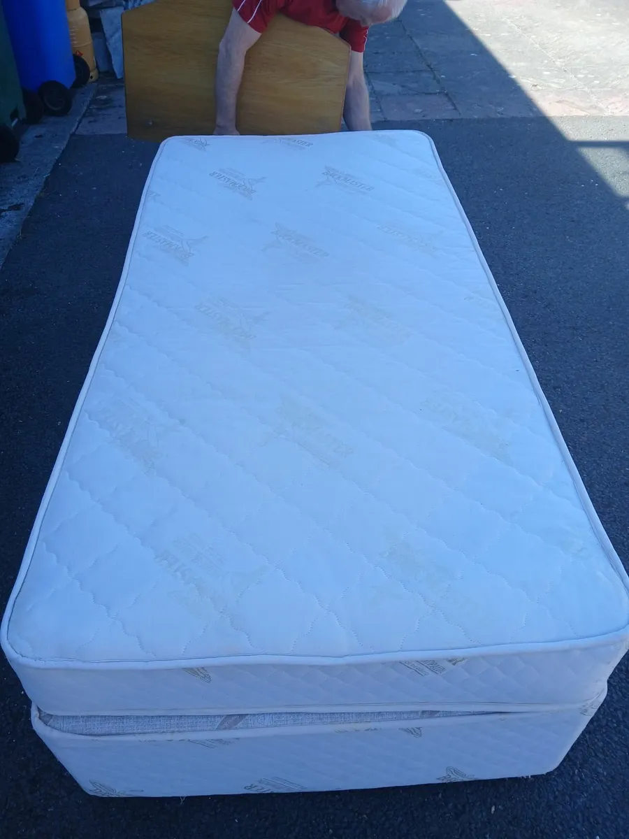 Single bed - Image 4