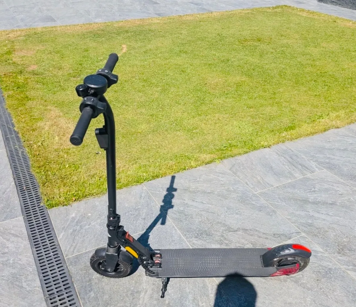 Electric Scooter sparingly used €250 - Image 2