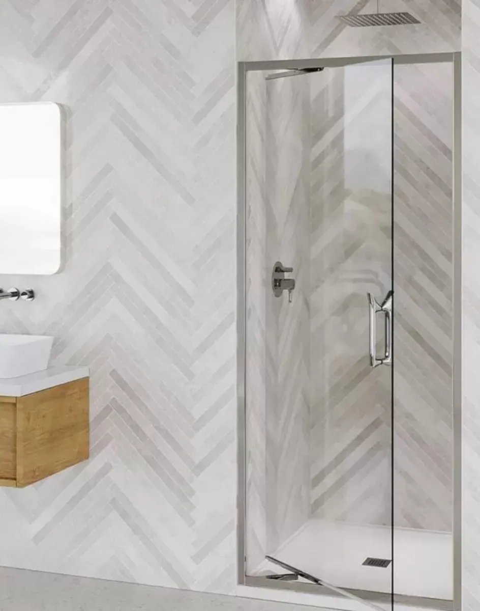 Shower door and side panel - Image 4