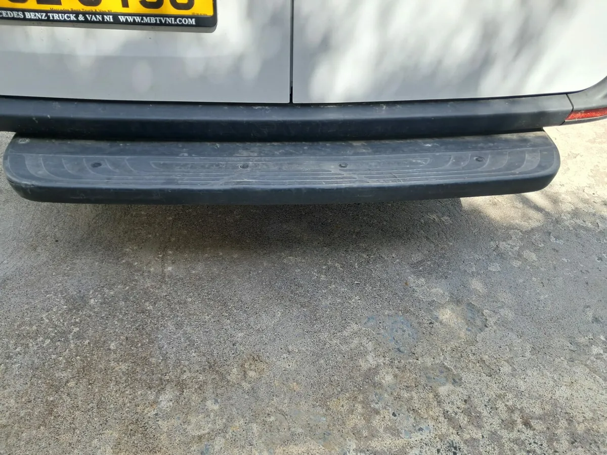 Rear step for Mercedes Sprinter - Image 2