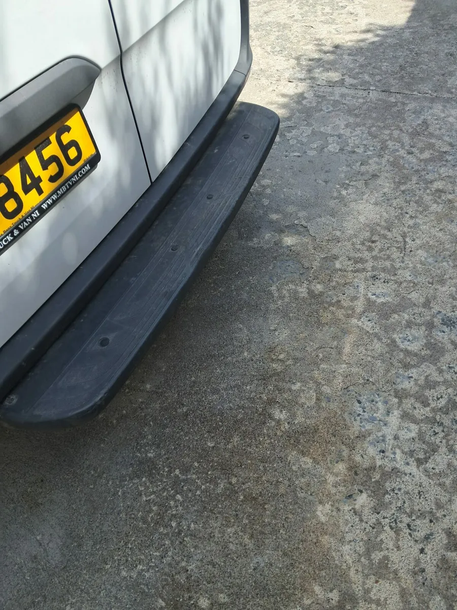 Rear step for Mercedes Sprinter - Image 3