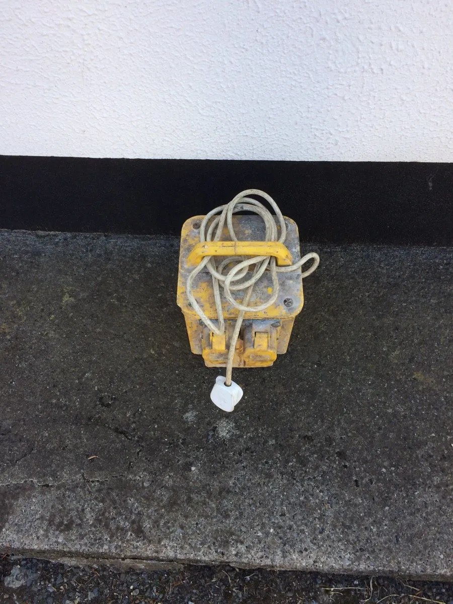 110 volt Transformer for Sale - Image 2
