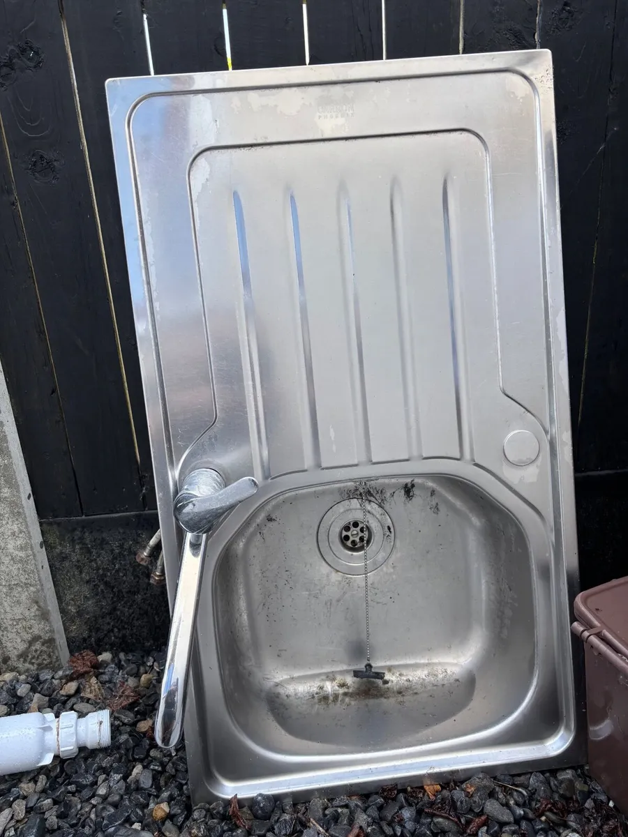 Kitchen sink