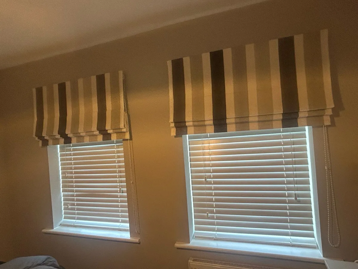 Roman Blinds - Image 2