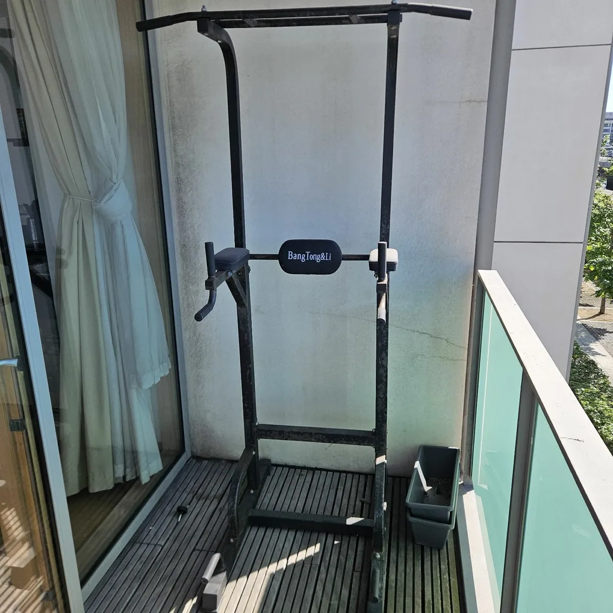 BangTong&Li Pull-Up & Dip Station - FREE - Image 1