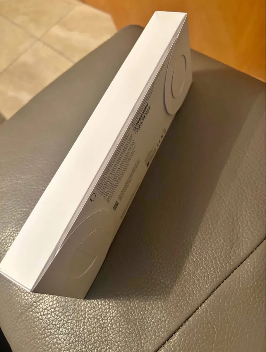 Apple Watch series 10 - Image 2