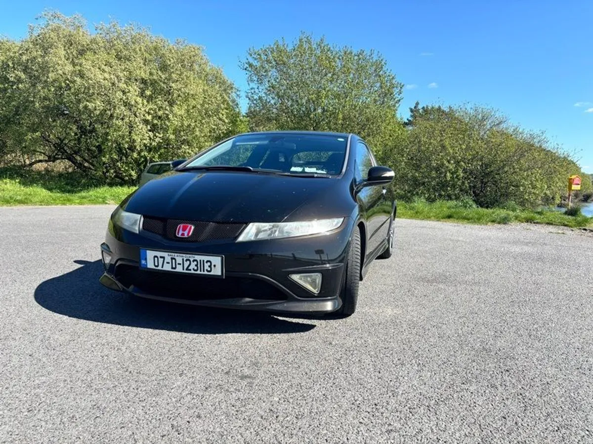 Honda Civic Type R GT - Image 2