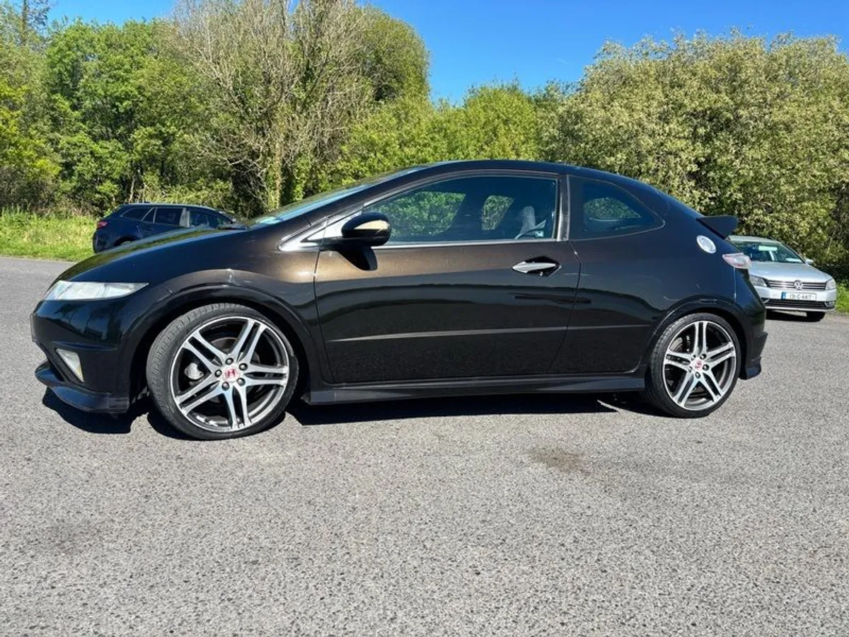 Honda Civic Type R GT - Image 3