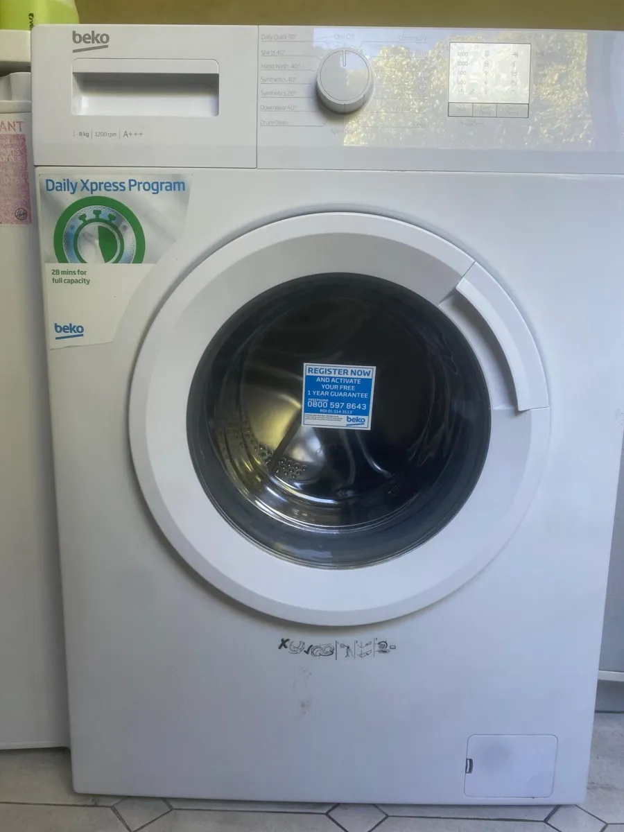 Washing machine - Image 1